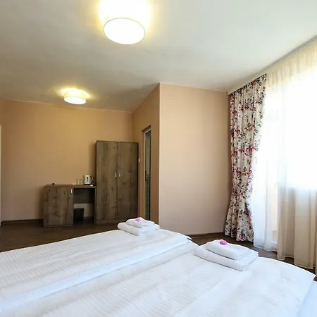 Guest house The Secret Garden