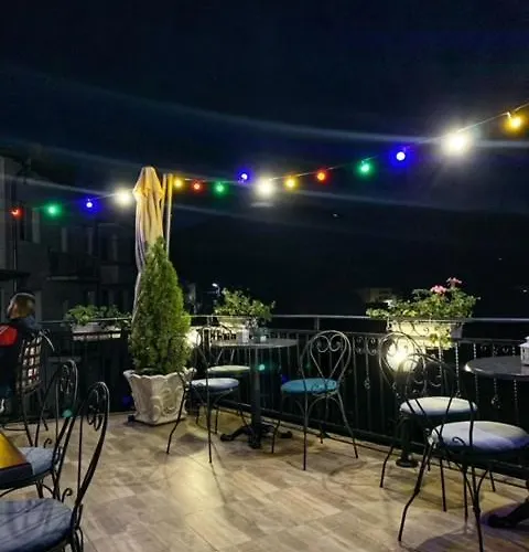 Guest house The Secret Garden