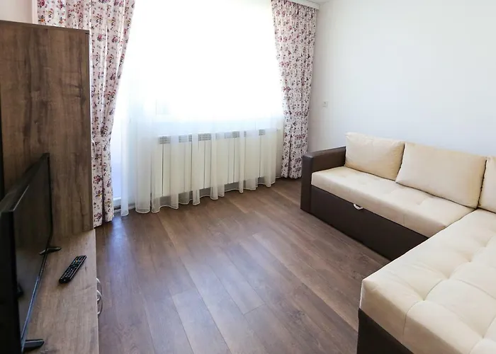 The Secret Garden 4*