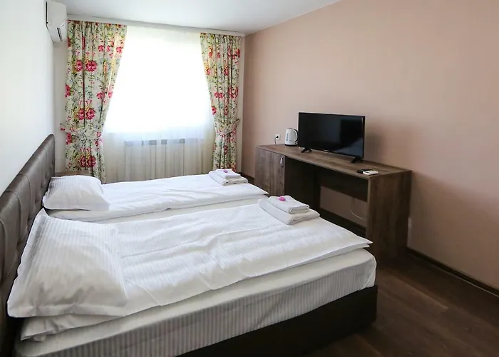 The Secret Garden 4*